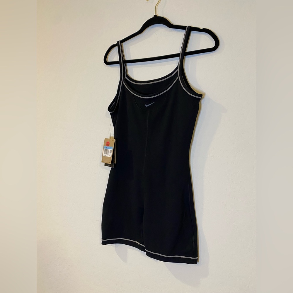 Nike Black and White Sports Romper - Picture 5 of 6
